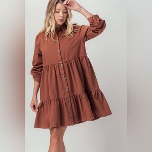 Mid-length chambray dress with collared neckline in rust color size large NWT